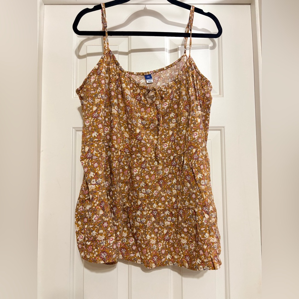 Old Navy Floral top  xxl tall